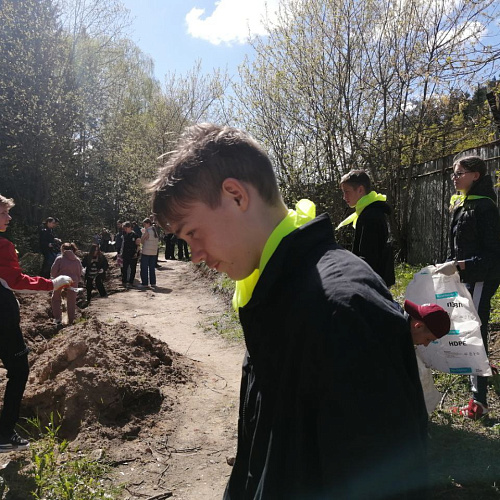 г. Ярцево, озеро в районе д.Пронькино, 27.04.2024