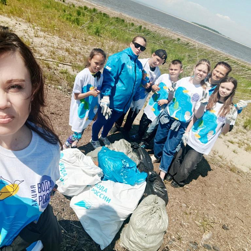 с.Верхняя Эконь, Береговая линия реки Амур вдоль поселка, 06.06.2024