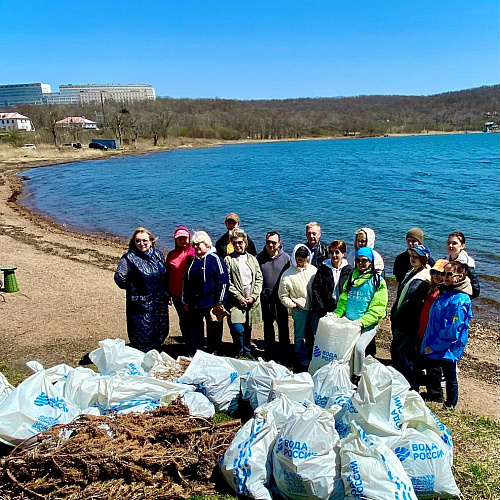 Владивосток, залив Петра Великого, бухта Новик, 23.04.2026
